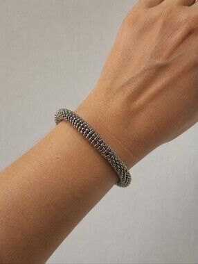 #587 NWOT Sashka Co Silver Glass Bead Crochet Bracelet